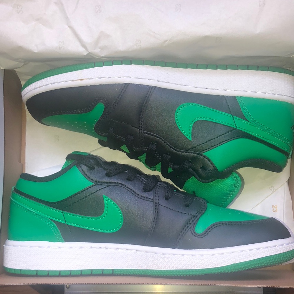 Air Jordan 1 Low Black/Green/White